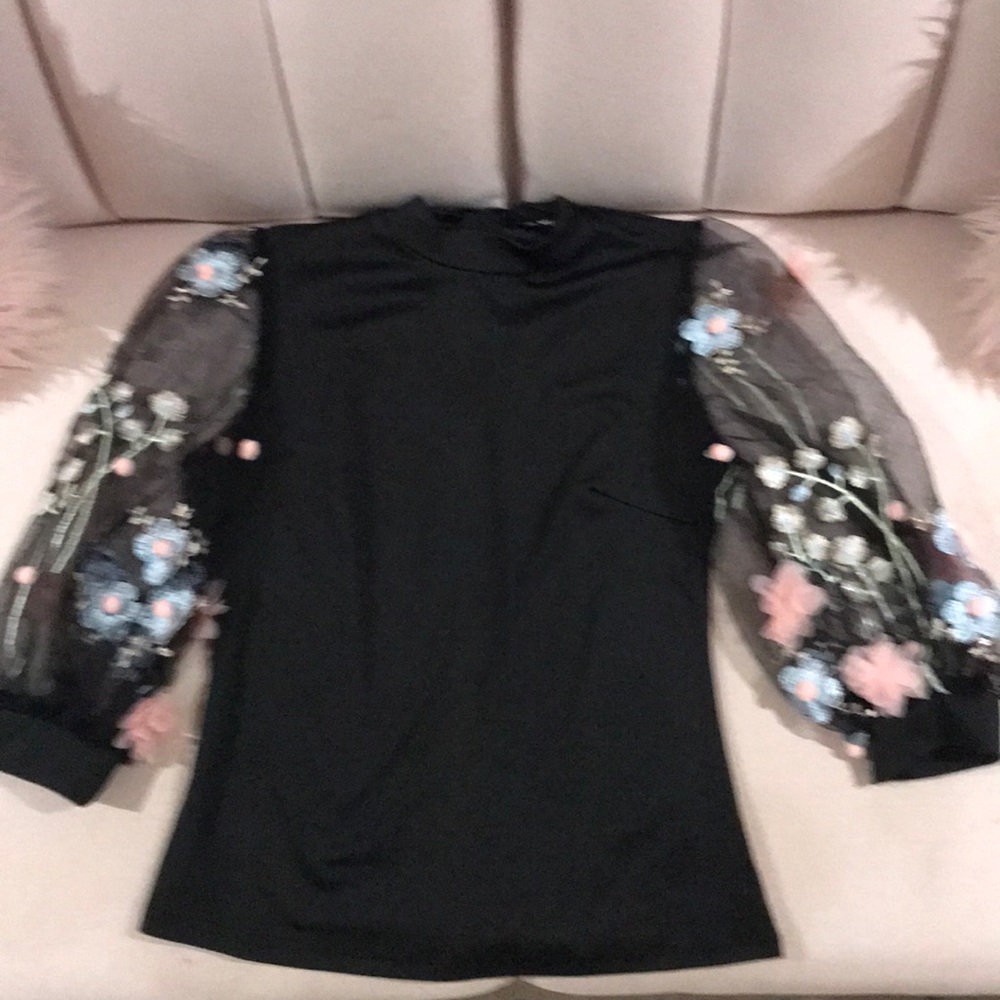 Long sleeve floral shirt